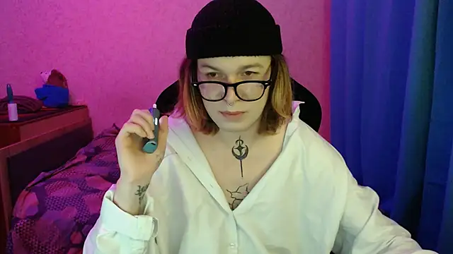 Snapshot of Steve_Mi chatting on 7, 11, 2025 Steve Mi online show from 7, 11, 2025