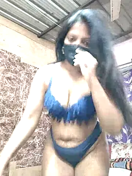 queensenorita online show from 7, 1, 2026