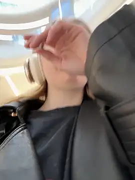 Sunny   Bunny online show from 21, 3, 2025