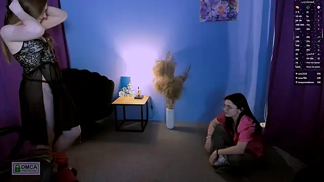 Snapshot of pure_radiance1 chatting on 28, 1, 2025 pure radiance1 online show from 28, 1, 2025