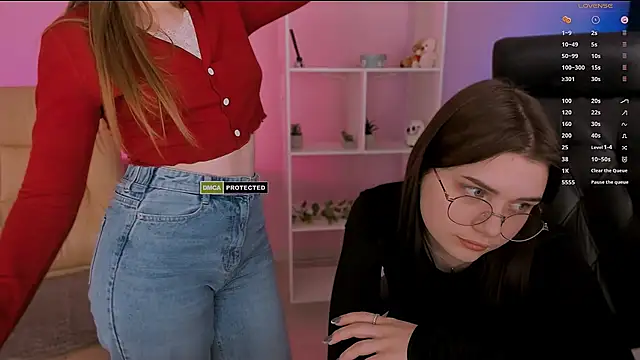 Snapshot of pure_radiance1 chatting on 7, 2, 2025 pure radiance1 online show from 7, 2, 2025