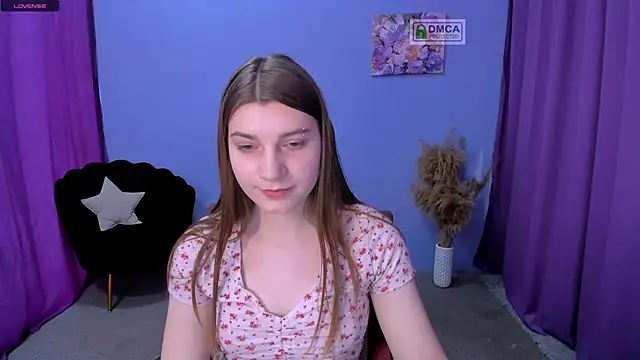 Snapshot of pure_radiance1 chatting on 11, 2, 2025 pure radiance1 online show from 11, 2, 2025