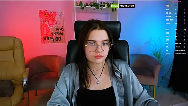 Snapshot of pure_radiance1 chatting on 13, 2, 2025 pure radiance1 online show from 13, 2, 2025