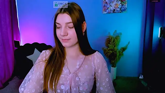 Snapshot of pure_radiance1 chatting on 14, 2, 2025 pure radiance1 online show from 14, 2, 2025