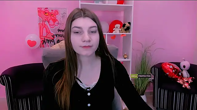 Snapshot of pure_radiance1 chatting on 28, 2, 2025 pure radiance1 online show from 28, 2, 2025