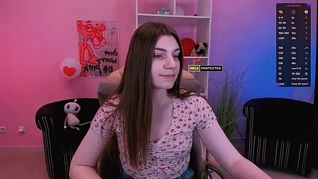 Snapshot of pure_radiance1 chatting on 6, 3, 2025 pure radiance1 online show from 6, 3, 2025