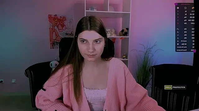 Snapshot of pure_radiance1 chatting on 10, 3, 2025 pure radiance1 online show from 10, 3, 2025