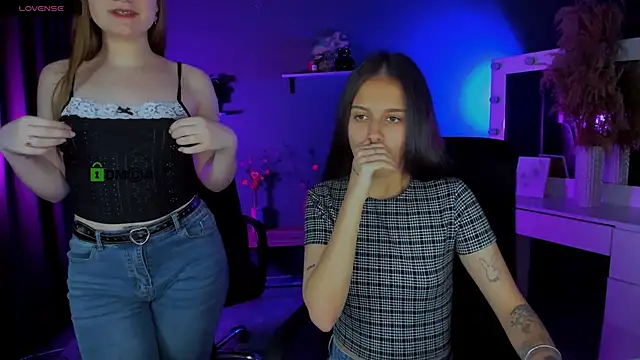 Snapshot of pure_radiance1 chatting on 15, 9, 2025 pure radiance1 online show from 15, 9, 2025