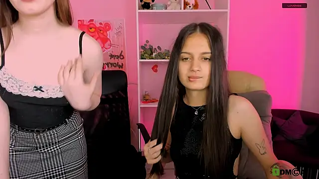 Snapshot of pure_radiance1 chatting on 26, 9, 2025 pure radiance1 online show from 26, 9, 2025