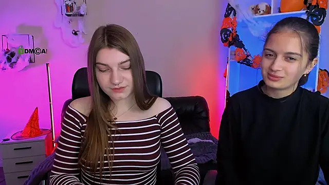 Snapshot of pure_radiance1 chatting on 3, 11, 2025 pure radiance1 online show from 3, 11, 2025