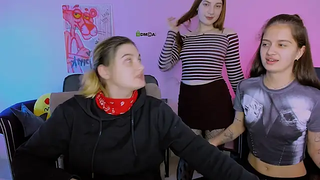 Snapshot of pure_radiance1 chatting on 29, 11, 2025 pure radiance1 online show from 29, 11, 2025