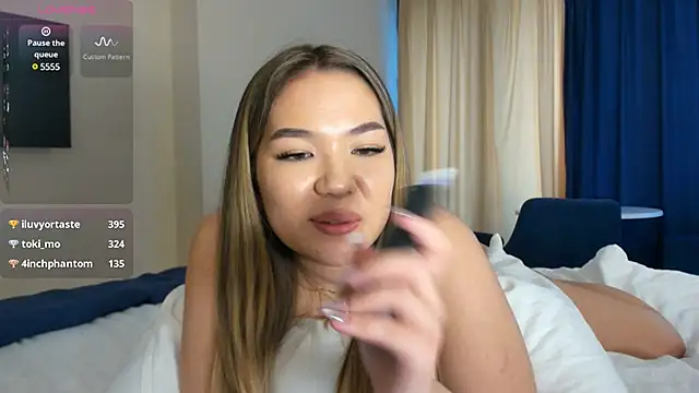 Snapshot of makota_rey chatting on 26, 12, 2024 makota rey online show from 26, 12, 2024