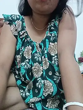 Snapshot of Priya_2222 chatting on 6, 6, 2026 Priya 2222 online show from 6, 6, 2026