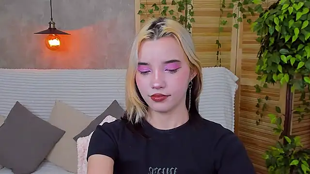 Snapshot of as1an_girlfriend chatting on 27, 1, 2025 as1an girlfriend online show from 27, 1, 2025