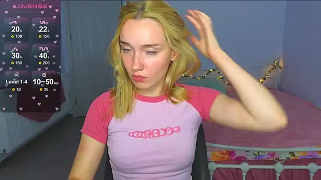 Wild Sophie  online show from 21, 9, 2025