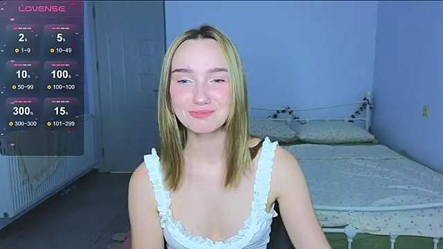 Wild Sophie  online show from 15, 11, 2025