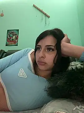 Snapshot of Hilary_pinkk chatting on 3, 1, 2025 Hilary pinkk online show from 3, 1, 2025