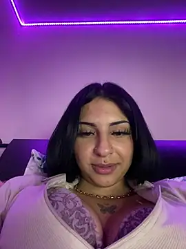 Snapshot of Hilary_pinkk chatting on 15, 3, 2025 Hilary pinkk online show from 15, 3, 2025