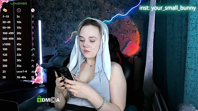 Your small bunny online show from 6, 4, 2026