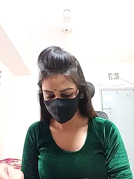 Tisha-01 online show from 11, 4, 2026