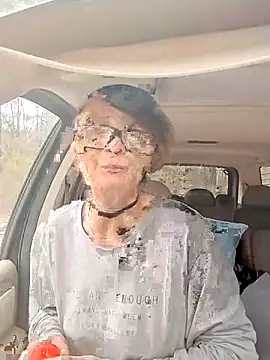 Snapshot of ivylee31 chatting on 9, 3, 2025 ivylee31 online show from 9, 3, 2025