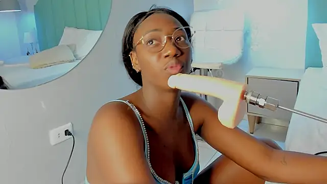 Khenta Michells online show from 27, 2, 2025