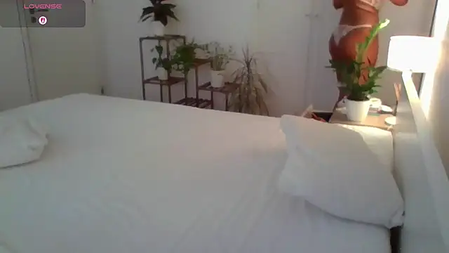 Snapshot of yournextdoorhottie chatting on 30, 4, 2026 yournextdoorhottie online show from 30, 4, 2026