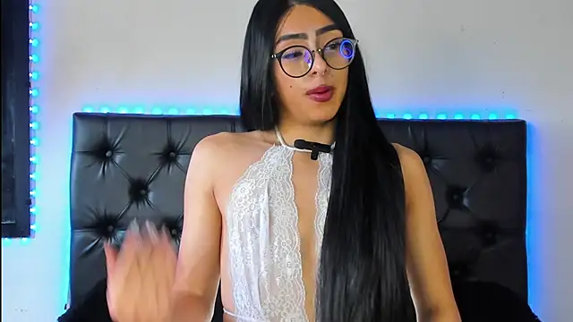 Skyler  blue4 online show from 12, 1, 2025