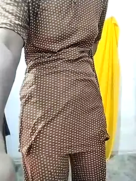 Snapshot of Cute-Ridhima chatting on 13, 11, 2025 Cute-Ridhima online show from 13, 11, 2025