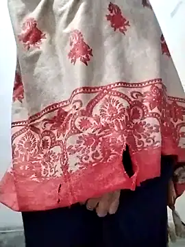 Snapshot of Cute-Ridhima chatting on 25, 11, 2025 Cute-Ridhima online show from 25, 11, 2025