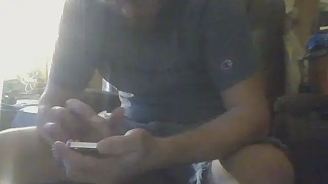 Snapshot of hungverrec chatting on 11, 9, 2025 hungverrec online show from 11, 9, 2025