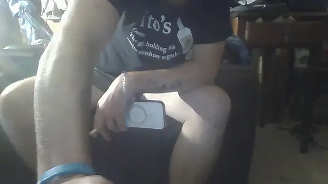 Snapshot of hungverrec chatting on 28, 9, 2025 hungverrec online show from 28, 9, 2025