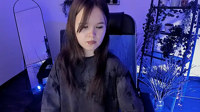 Elainebeness online show from 15, 4, 2026