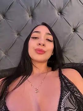 Snapshot of julieta_jewel chatting on 26, 2, 2025 julieta jewel online show from 26, 2, 2025
