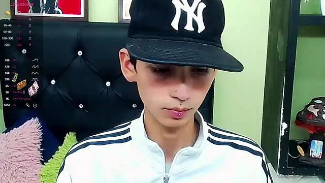 ttimy x boy online show from 20, 1, 2025