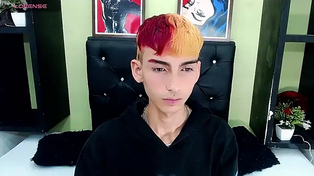 ttimy x boy online show from 13, 3, 2025