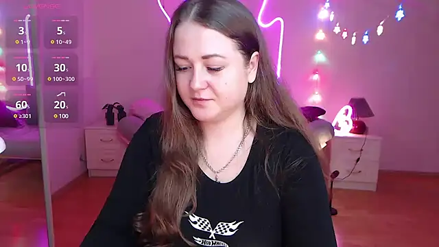 LizzyShine online show from 9, 1, 2025