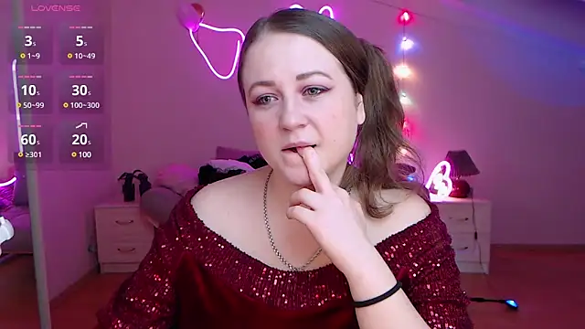 LizzyShine online show from 10, 1, 2025