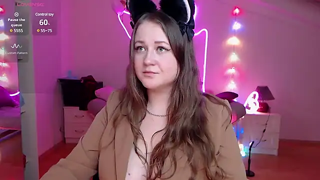 LizzyShine online show from 13, 1, 2025