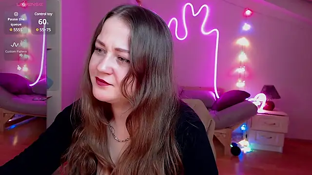 LizzyShine online show from 30, 1, 2025