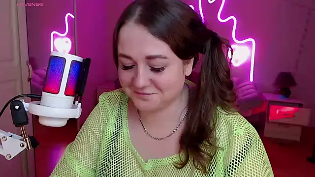 LizzyShine online show from 21, 3, 2025