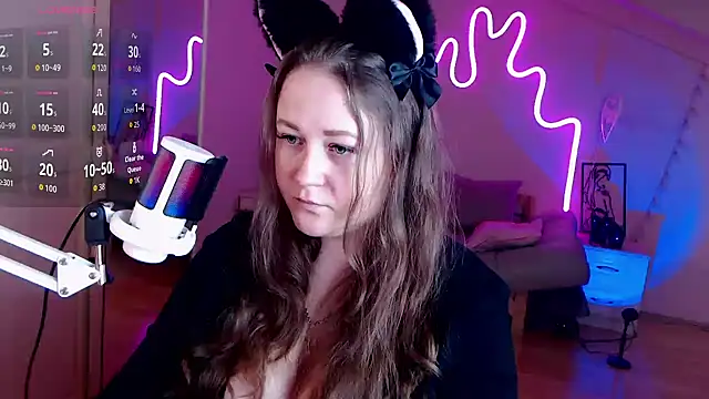 LizzyShine online show from 14, 9, 2025