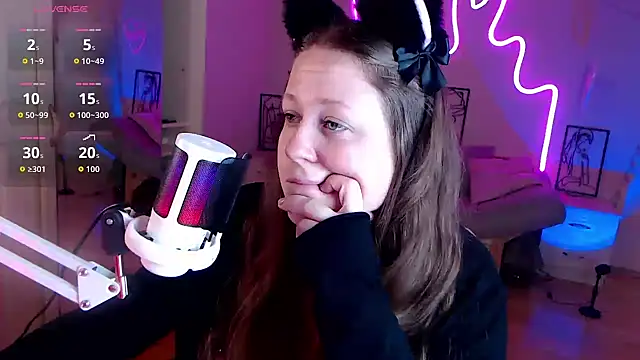 LizzyShine online show from 18, 9, 2025