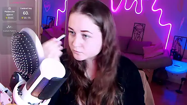 LizzyShine online show from 21, 9, 2025