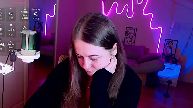 LizzyShine online show from 25, 9, 2025