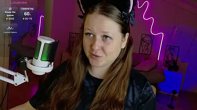 LizzyShine online show from 14, 10, 2025