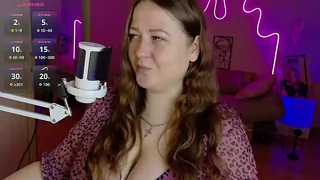 LizzyShine online show from 28, 10, 2025