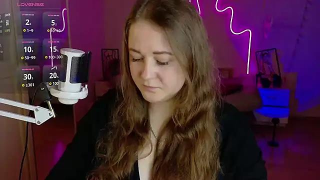 LizzyShine online show from 30, 10, 2025