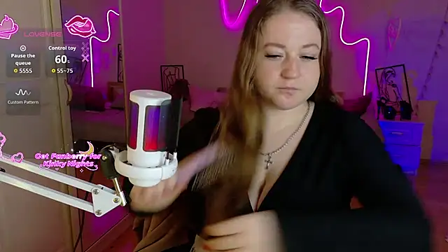 LizzyShine online show from 13, 11, 2025