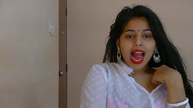 Snapshot of Sweet-Rani chatting on 15, 12, 2025 Sweet-Rani online show from 15, 12, 2025